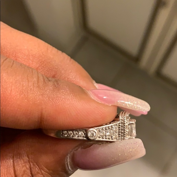 MJ Diamonds Ring - Picture 3 of 4